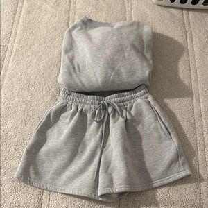 Amazon Women's Gray Sweatshirt and Shorts set